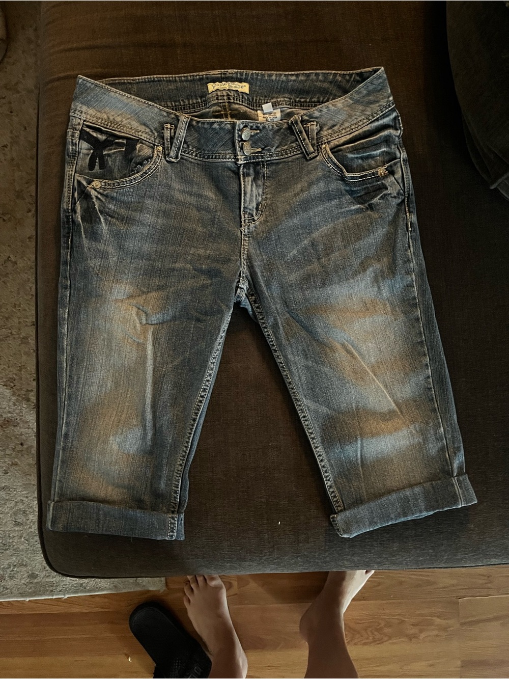 Vintage Paris Blues Y2K Low Rise Denim Bermuda Shorts Cuffed Size 13